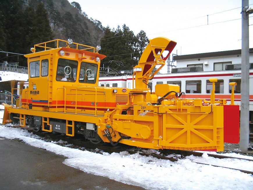 軌道モータカー(除雪装置付) MR0131