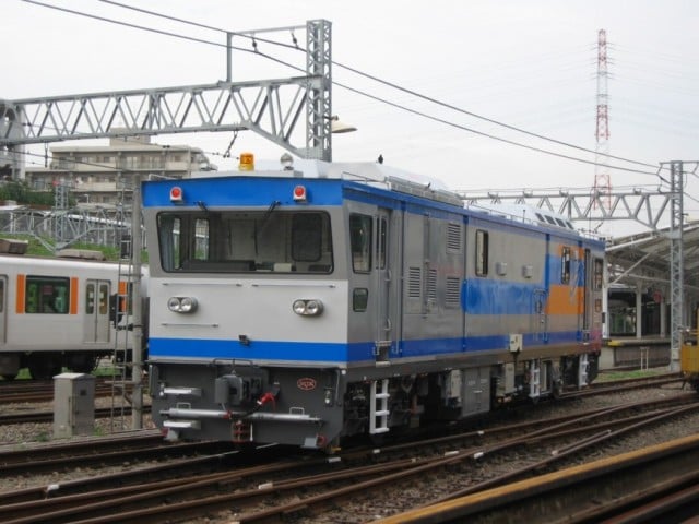 レール探傷車・検測車